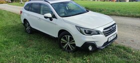 Subaru outback 2,5i - 2