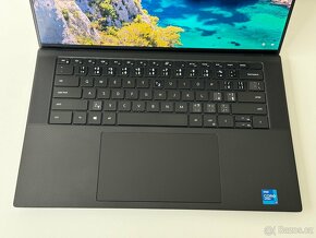 Výkonný notebook Dell Precision 5560 (v záruce do 11/2024) - 2