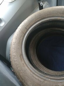 Zimní pneu Dunlop 215/60 R16 - 2