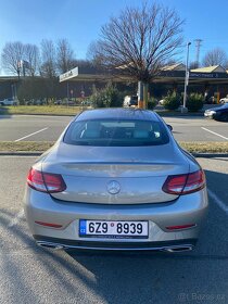 MB C400 4MATIC 305 kW skutečných 38t najeto, facelift kupé - 2