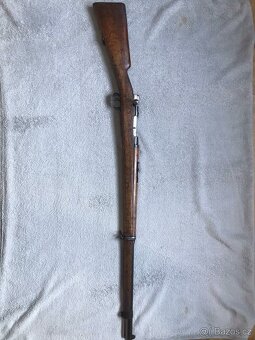 Švédský a španělský Mauser znehodnocený - 2