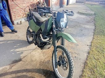 Suzuki DR 650 - 2