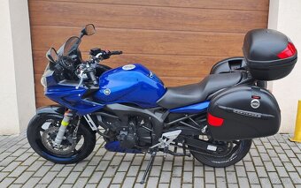 Yamaha FZ6-S - 2