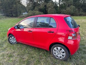 Toyota Yaris 1,4 D-4D 66 KW nafta r.v. 2010 . - 2