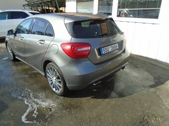 Mercedes A180 1.6 i, AMG Alu. Kamera, PANO - 2