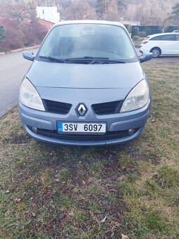 Renault Megane Scenic - 2