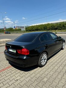 BMW 318 , 2010 r.v.AUTOMAT, 67ooo km - 2