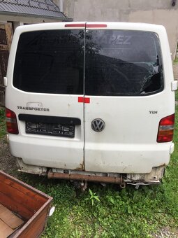 Vw T5 zadní dveře křídlo - 2