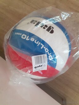 Prodám nový volejbalový míč zn. Gala - 2
