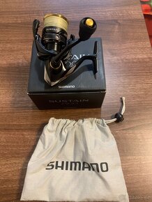 Přívlačový naviják Shimano Sustain 2500 - 2