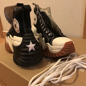 CONVERSE RUN STAR MOTION HI - 2