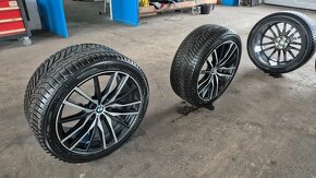 zimní Yokohama BluEarth 275/40 R21 + ALU disky - 2