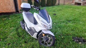 Honda 125 PCX - 2