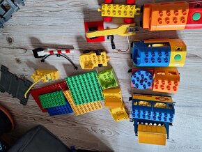 Lego duplo kostky, koleje, vlaky - 2