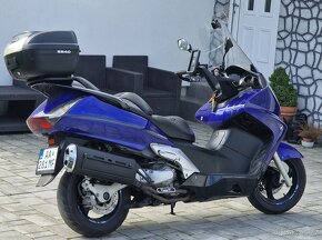 Honda Silver wing 600 - 2