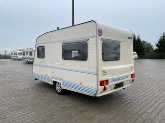 Caravelair Odyssea 400, 4 osoby, wc, pevná postel, 100kmh - 2