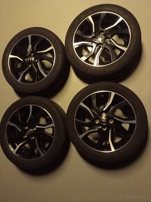 Letní 16" al kola Originál Toyota Yaris r.v. 2017 - 2