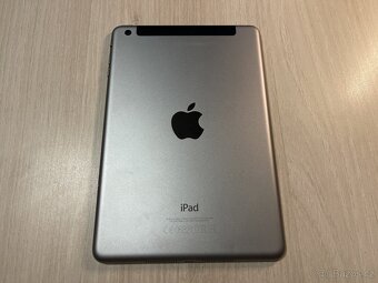 Apple iPad Mini 3 - A1600 + Obal - 2