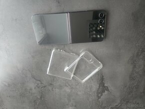 Samsung Galaxy Z flip 5 - 2