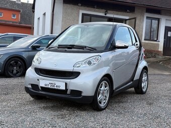 Smart ForTwo 1.0i 45kw KLIMA-CARPLAY-NAVI-POLOAUTOMAT - 2