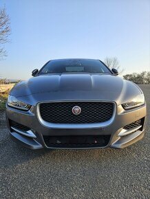 Jaguar XE paket R-Sport - 2