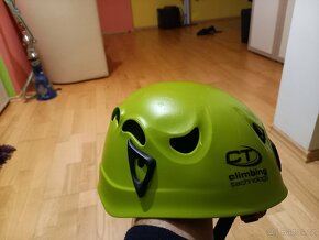 Prodám helmu na lezení CT Climbing - 2