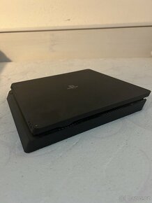 Ps4 1TB (černy), 6 her, nabíjecí stanice - 2