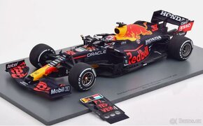 F1 Redbull RB16B Verstappen GP Holandska 2021 Spark 1:18 - 2