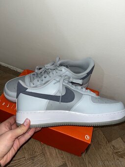 Air Force 1 LV8 - 2