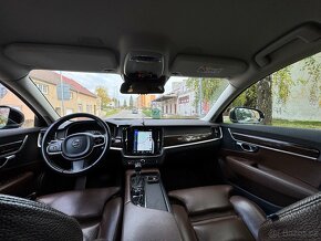 Volvo S90 - 2