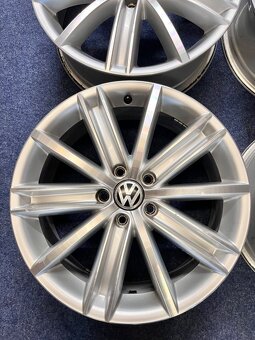 5x112 R18 NEW YORK originál alu Tiguan - 2