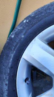 Sada letní pneu. Elektrony Ford 195/60 R15 - 2