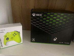 Xbox Series X - 1 TB Carbon Black TOP STAV, ZARUKA 1 ROK - 2