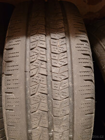 4 ks zimní pneu 215/65 R16C - 2