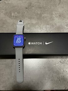 APPLE WATCH 7 45MM NIKE EDITION - 2