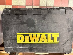 Prodám vrtací aku kladivo Dewalt DC222 - 2