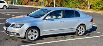 Škoda Superb 1,6 TDI CR Elegance 2014 - 2