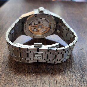 Audemars Piguet Royal Oak Gray 37mm - 2