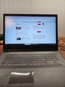 Lenovo 17,3",16GB DDR4, NVIDIA, SSD 1000GB vadný displej - 2