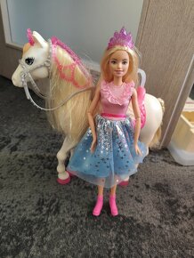 Barbie princezna s konikem - 2