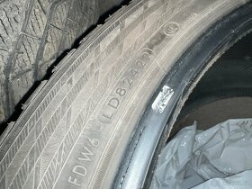 275/40 r21 yokohama winter 2kusy - 2