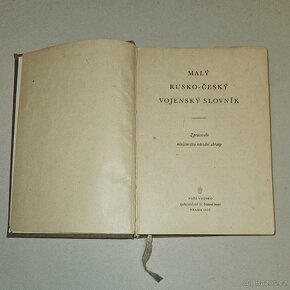 Malý česko-ruský vojenský slovník 1952 Naše vojsko - 2