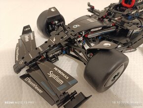 Lego Technic "nelego" Mercedes-AMG F1 - 2