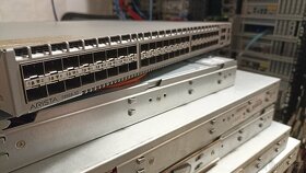 L3 switch Arista 7050S-52 52x10GE SFP+ 2 zdroje, bez ližin - 2