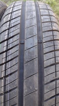 Letní pneu 165/65 R15 Goodyear jako nové - 2