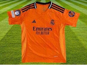 dres REAL MADRID CF 24/25 Mbappé orange 115-125cm - 2