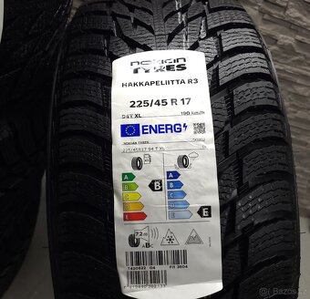 4x 225/45R17 Nokian Hakkapeliitta Nové - 2