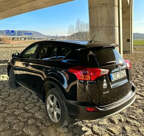 Toyota RAV4 2.2D4D 110 kW, 5/2015 - 2