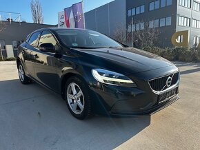 Volvo V40 D2 2.0, 2017, full LED, navi,ZÁRUKA - 2