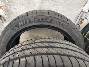 17"zánovní sada letních pneu Michelin 225/45/17 = 6000Kč/4ks - 2